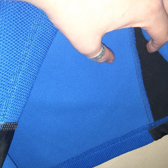 Mens LG Blue Under Armour half zip fleece - Picture 4 of 4